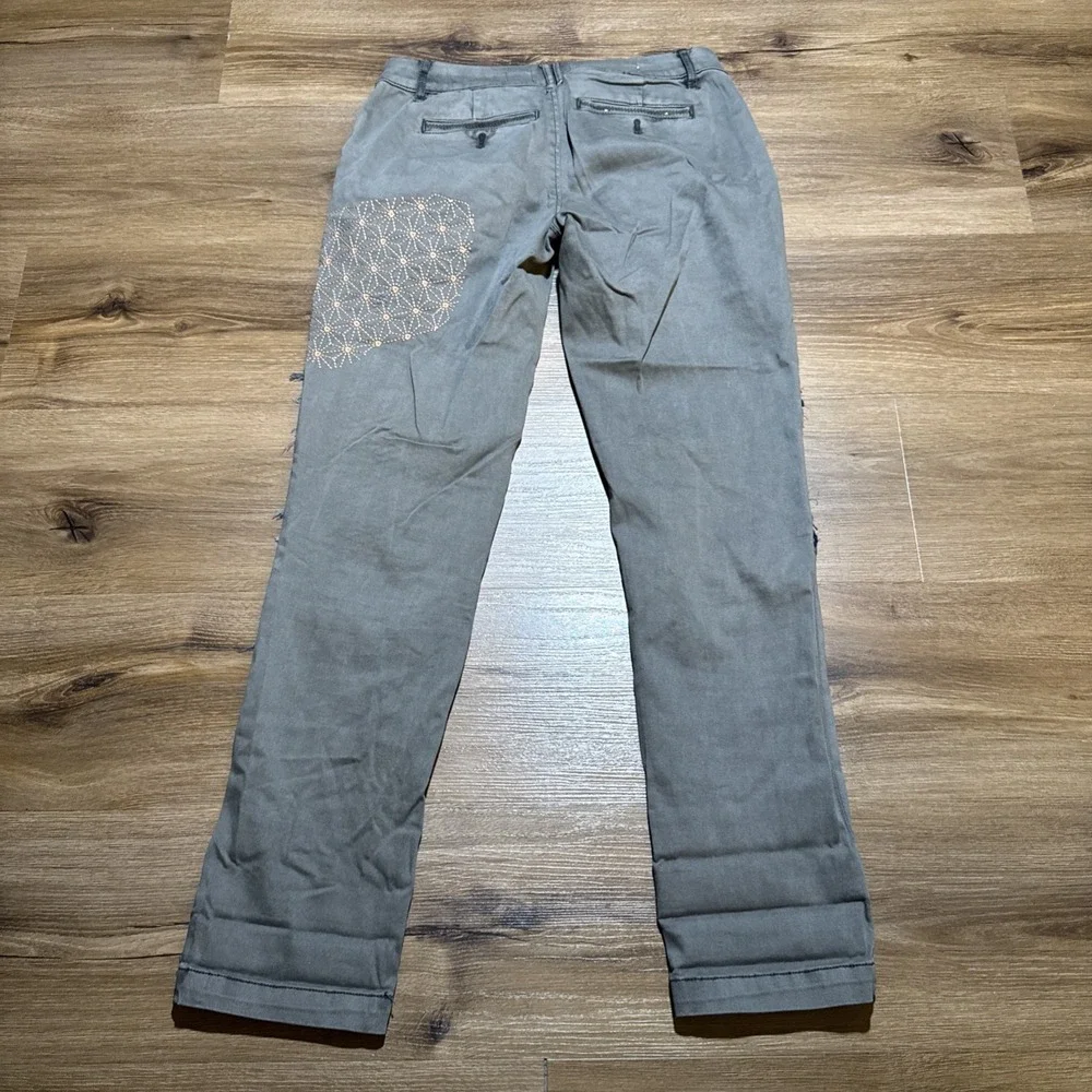 Pilcro Pants Womens 25 Petite 28" Hyphen Embroidered Patchwork Straight Leg Boho - Picture 12 of 13